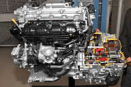 トヨタ、新型「プリウス」の発表会を開催 - Car Watch