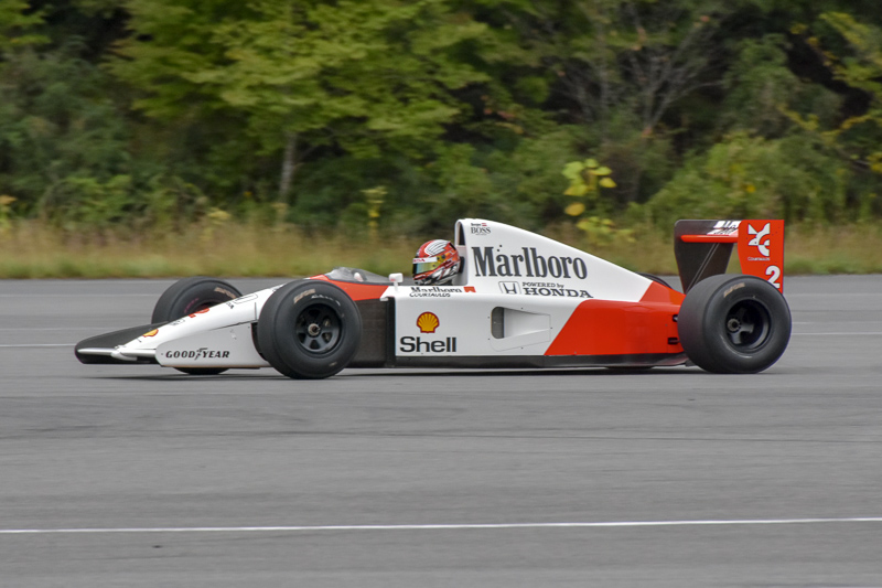 マクラーレン ホンダ MP4/6」などがツインリンクもてぎでテスト走行