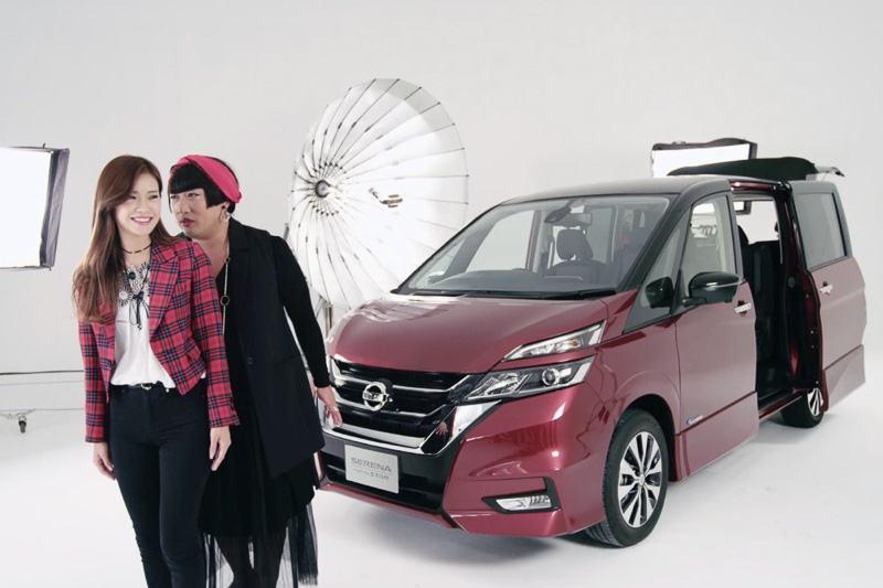 日産、ロバート・秋山さんが自分にぴったりのプレゼンターで「セレナ
