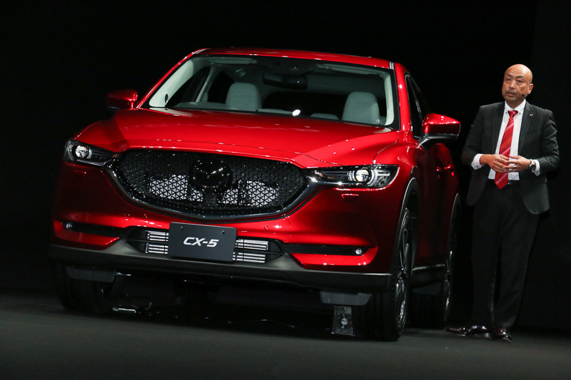 マツダ、新型「CX-5」に「パドルシフト」が標準装備されない理由を児玉