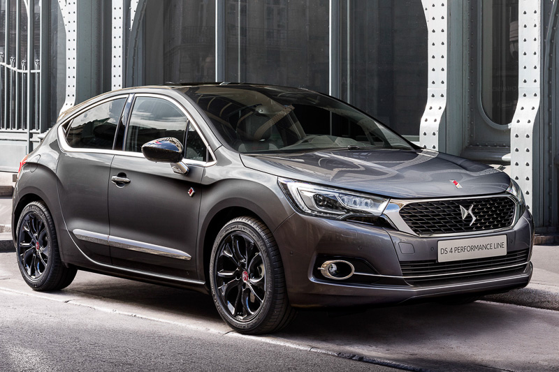 DS、18インチのブラックホイールを標準装備する限定車「DS 4