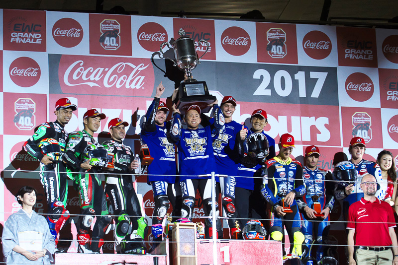 U-8 柏原市SSC杯 三位 記念トロフィー 2017年 01.jpg