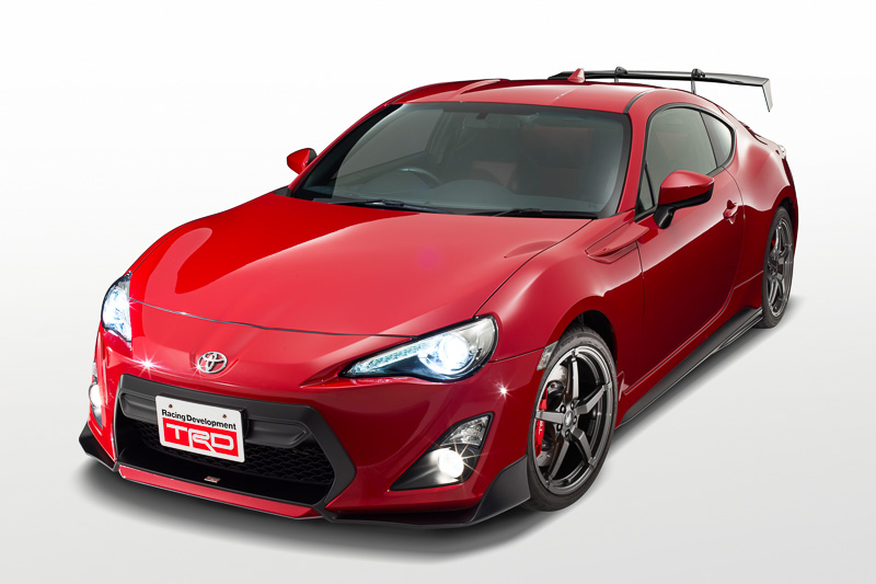 TRD、100台限定の「14R-60」から空力性能を受け継ぐコンプリートカー「14R」 - Car Watch