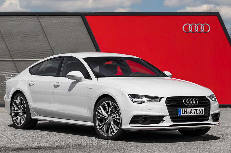 アウディ、新型「A7 スポーツバック」に2.0リッター直4ターボエンジン