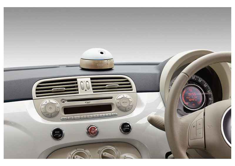 パナソニック、アロマ機能搭載「車載ナノイー発生機」 - Car Watch