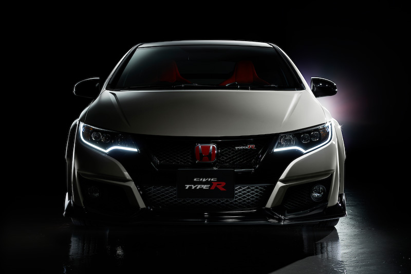 ホンダ、“歴代最高”の新型「シビック TYPE R」を限定750台で日本