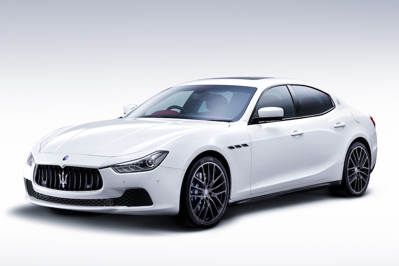 明日香 雪品　マセラティ ギブリ S30% 明日香 雪品 マセラティ ギブリ S30% マセラティ、「ギブリ」導入2周年