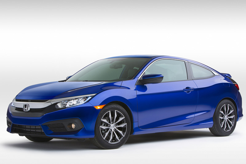ホンダ、北米向け新型「シビック クーペ」をLAオートショーで世界初 