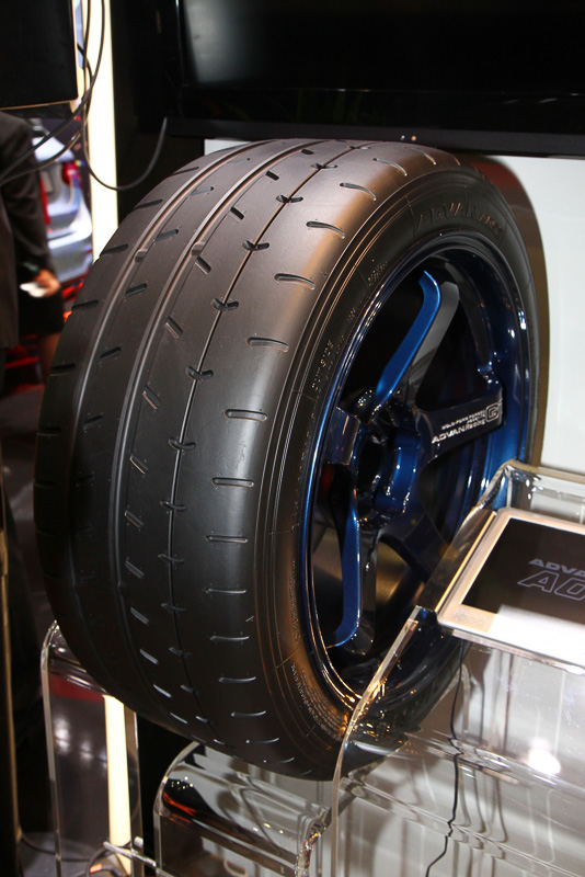 2016ジュネーブショー】横浜ゴム、次世代スポーツモデル「ADVAN A052