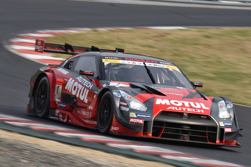 Super Gt第1戦岡山 Gt500の優勝は1号車 Motul Autech Gt R 松田次生 ロニー クインタレッリ組 Car Watch