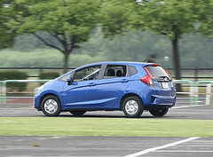 Jaf 高温になった車内温度をもっとも早く下げる方法とは Car Watch