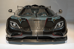 ケーニグセグ 日本だけで販売される限定3台の アゲーラ Rsr 世界初公開 Car Watch