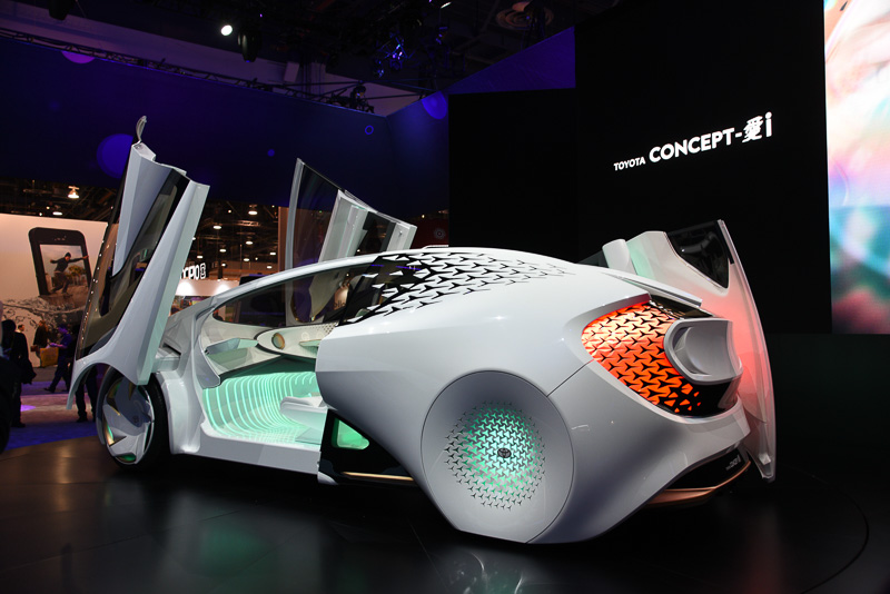 Ces 17 Ces 17 が開幕 自動運転車やつながるクルマなど未来のクルマを各社が競う