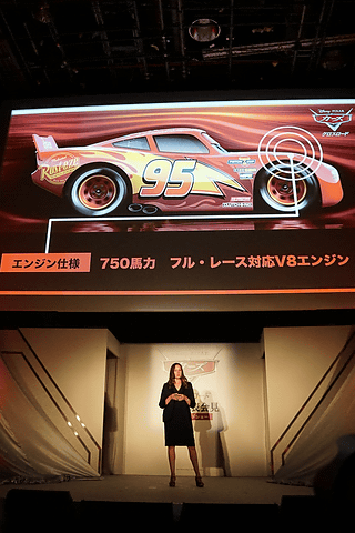 映画 カーズ クロスロード 新車発表会見イベントに日本版キャスト松岡茉優さん 藤森慎吾さんら登場 Car Watch