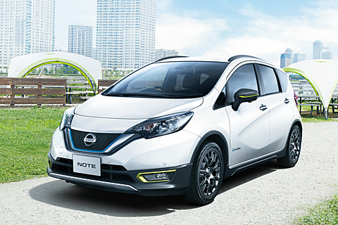 日産 スタイリングガードや専用ホイールでアクティブ感を強調した ノート 特別仕様車 C Gear シーギア Car Watch