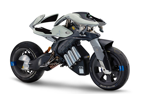 ヤマハ Ai搭載で自立走行する Motoroid 自律ライディングロボット Motobot Ver 2 など Ces 18 に出展 Car Watch