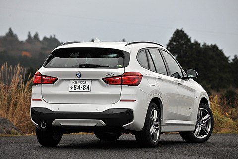 インプレ Bmw X1 車両型式 Aba Jg15 7速dct仕様 トランスミッションを6速atから7速dctにチェンジ その乗り味は Car Watch