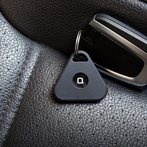 ソフトバンク クルマの鍵や駐車場所を確認できる Zus Car Key Finder などiotデバイス2製品 Car Watch