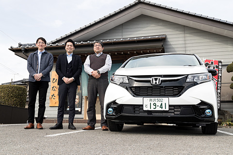 Pr 8型 9型大画面モデルはhd高解像度に ホンダアクセスの純正カーナビ Gathers 18年モデル Car Watch