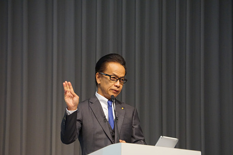 ソフトバンク宮川副社長とトヨタ友山副社長の共同会見で示された、新 