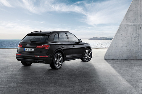 アウディ Q5 のクリーンディーゼル仕様 Q5 40 Tdi クワトロ 日本導入 Car Watch