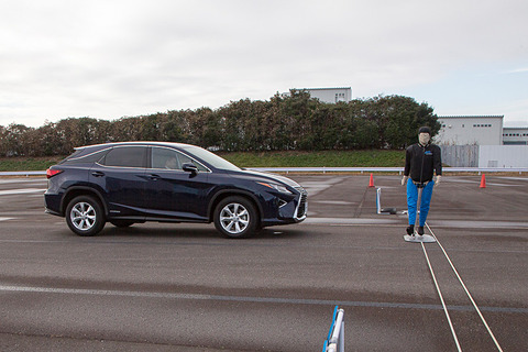 国連 欧州経済委員会 新車の緊急自動ブレーキ装着を2020年初頭に義務化 Car Watch