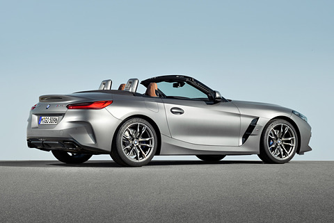 Bmw 新型 Z4 発売 2 0リッター直4モデルが566万円から Car Watch