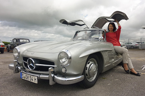 まるも亜希子の 寄り道日和 憧れのクルマ 300sl と Svx