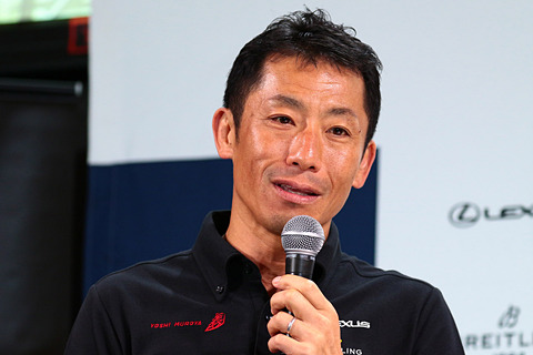 室屋義秀選手 レッドブル エアレース参戦の11年を振り返る Car Watch