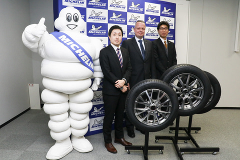 日本で設計 開発 ミシュランの新低燃費タイヤ Energy Saver 4 発表会 Car Watch