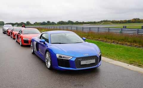 ドイツ ノイブルグの Audi Driving Experience で憧れのスーパーカー R8 の運転体験 Car Watch