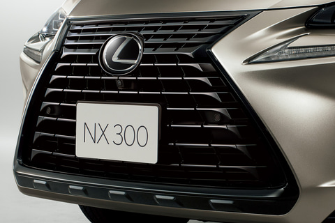 レクサス Nx300 特別仕様車 Bronze Edition とux0 特別仕様車 Blue Edition Car Watch