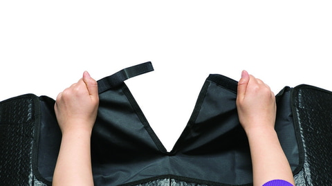 Dcm 車内に加えてドラレコの高温化も抑制するアルミサンシェード Car Watch