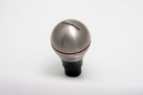 オートエクゼ Mazda3 Cx 30 向け50個限定生産の チタンシフトノブ Car Watch