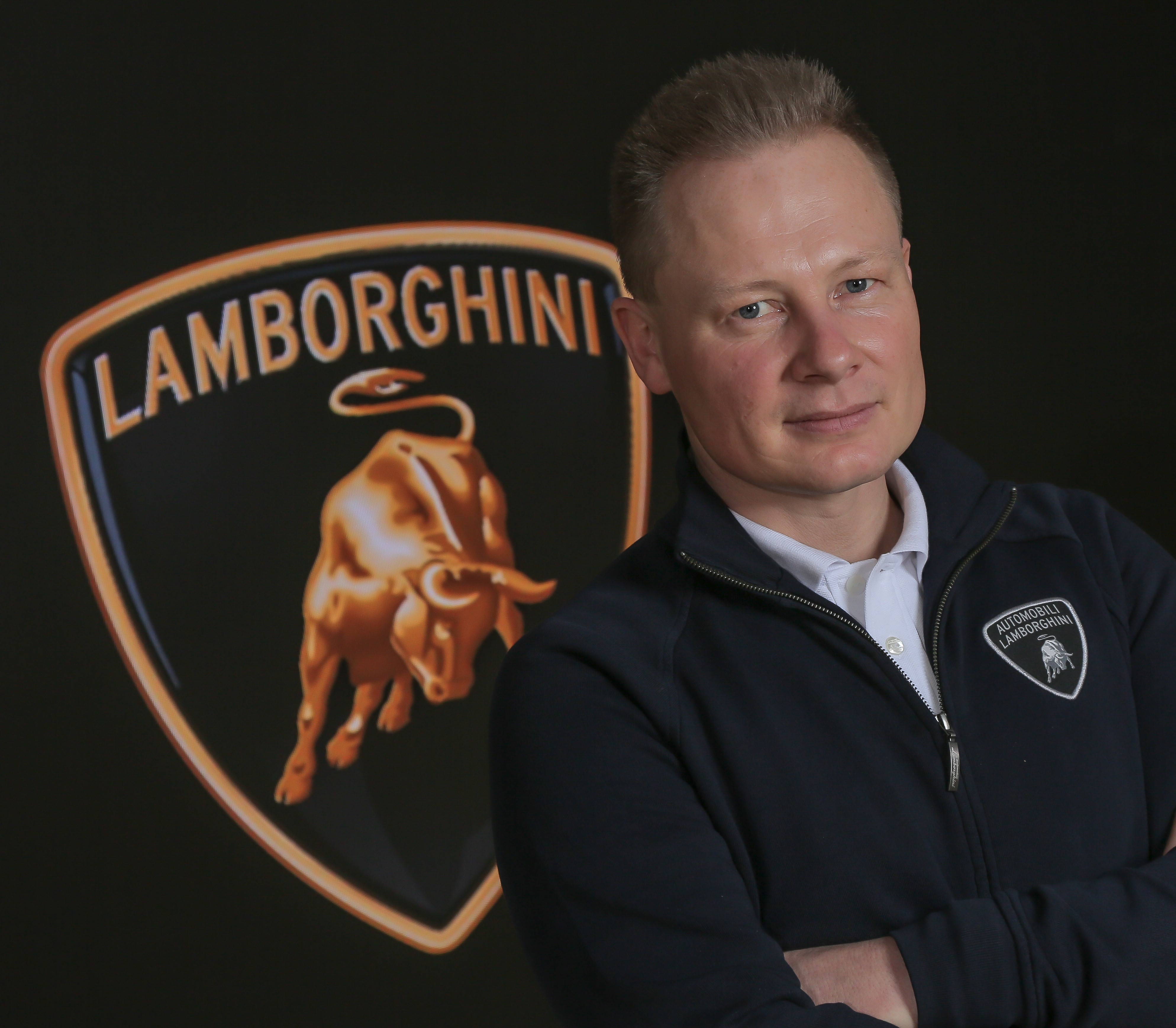 ランボルギーニの最新モデル ウラカンsto はどのようなモデルなのか キーパーソン3名にインタビュー Car Watch