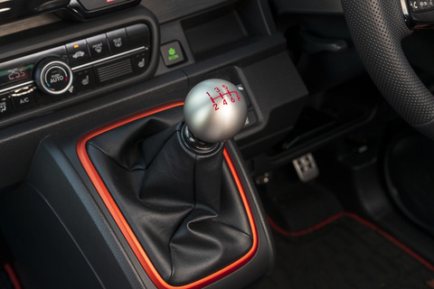 ホンダアクセス 無限によるホンダ N One Rs用純正アクセサリー装着車を写真で紹介 Car Watch