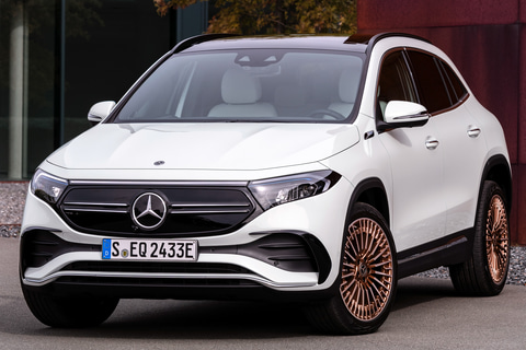 メルセデス ベンツ コンパクトsuvの新型ev Eqa 世界初公開 航続距離486km Car Watch