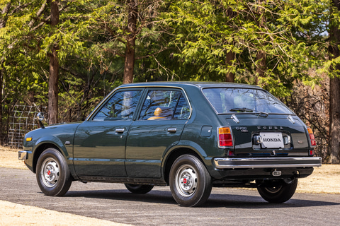 試乗インプレ 日下部保雄の歴代ホンダ シビック 探訪記 前編 貴重なcvccエンジン搭載の初代シビックに乗った Car Watch