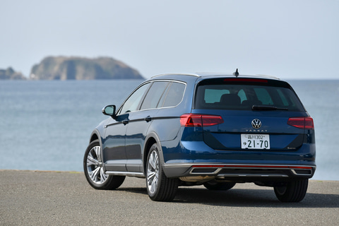 試乗インプレ マイチェンでどう進化した フォルクスワーゲンの新型 パサート オールトラック の美点とは Car Watch