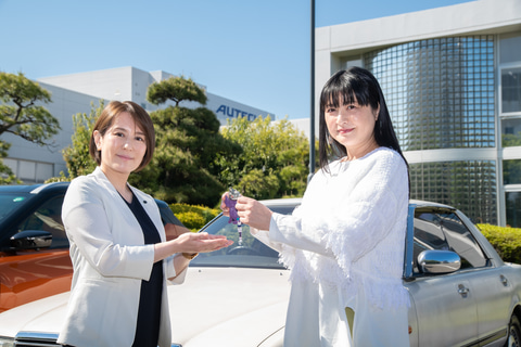 日産 伊藤かずえさんの愛車 シーマ レストアプロジェクト始動 Car Watch