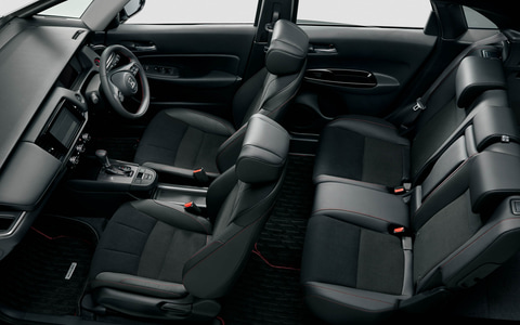 ホンダ フィット 一部改良で 自動地図更新サービス など追加 周年特別仕様車を設定 Car Watch