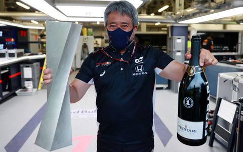 ホンダ F1 山本雅史氏 アゼルバイジャンgpで レッドブル ホンダとしての総合力を見せつけることができた Car Watch