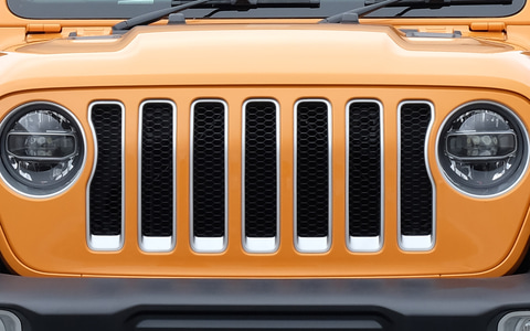 ジープ ラングラー ラングラー アンリミテッド に特別なオレンジの オーバーランド ナチョ を限定追加 Car Watch