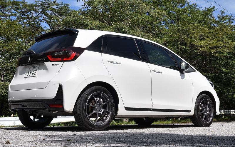 ホンダ渾身のコンプリートカー フィット E Hev Modulo X に込められた ホンダ スピリッツ を感じた Car Watch Sponsored