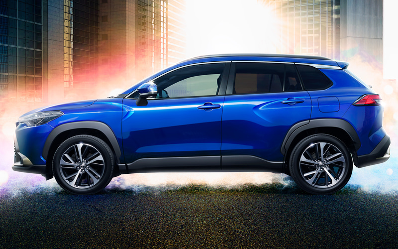 トヨタ カローラの新型コンパクトsuv カローラクロス ガソリン車とハイブリッド車を用意し価格は199万9000円から Car Watch