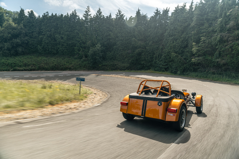 ケータハム スズキ製660ccターボエンジン搭載の軽自動車 Seven 170 販売開始 539万円から Car Watch