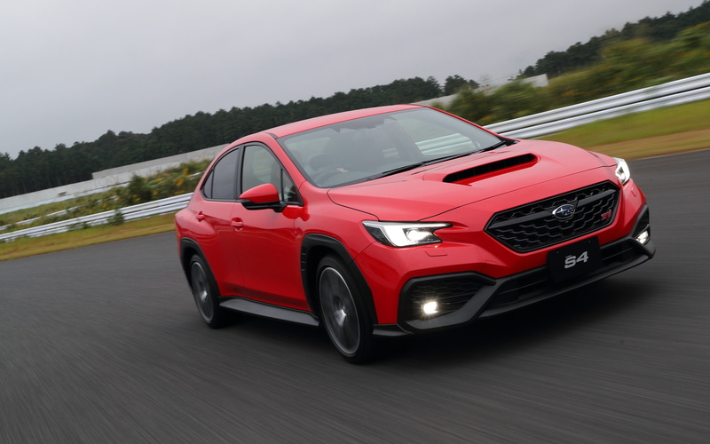 試乗インプレ スバルの新型 Wrx S4 プロトタイプにサーキットで試乗 新旧乗り比べで走りの差を体感 Car Watch