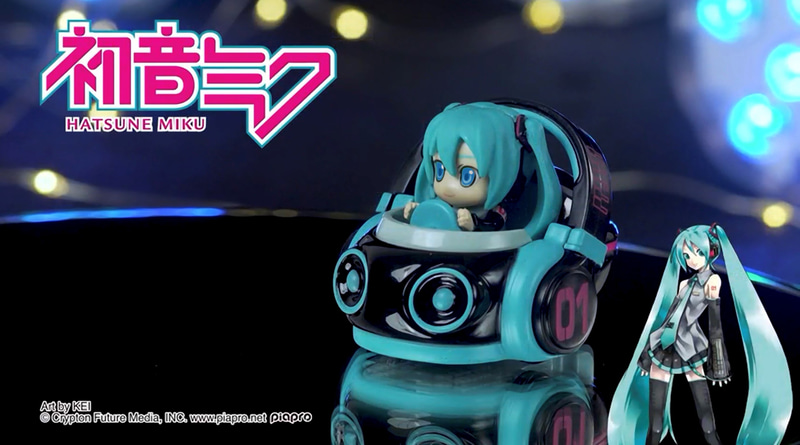 タカラトミー ドリームトミカ と初音ミクが初コラボ ヘッドフォンをモチーフにしたクルマに乗る電子の歌姫 Car Watch