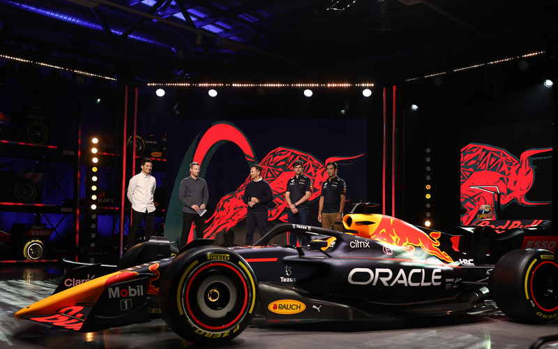 レッドブル レーシング 22年シーズンの新型f1マシン Rb18 発表 Car Watch