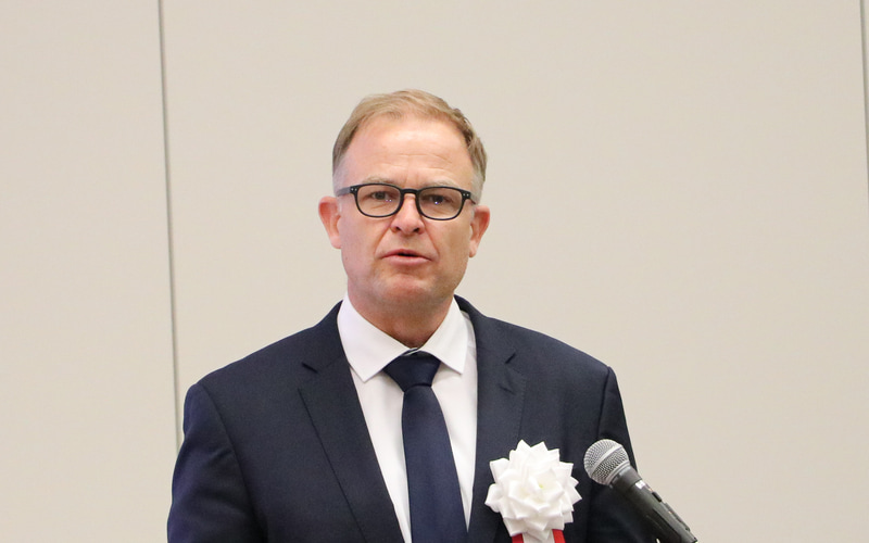 Jaia 関西初開催となった 輸入電動車普及促進イベントin大阪 経産省や国交省 環境省らも列席して応援 Car Watch